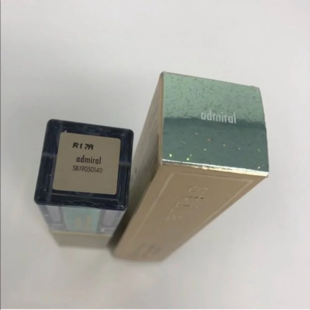 Stila | Glitter & Glow Highlighter Admiral Blue | 0.2 oz - Picture 7 of 8